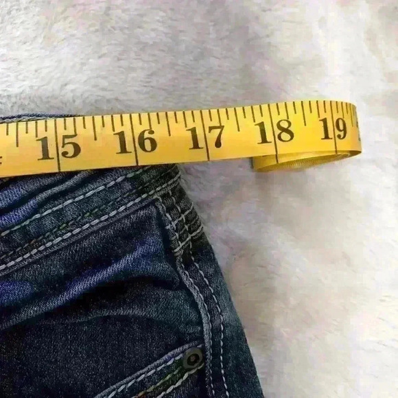 Earl Women Embroidered Embellished Strait jeans Size 12 Raw hem Rodeo Rockabilly - Picture 9 of 12